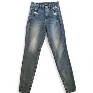 American Eagle size 2 high waist distressed skinny jeans EUC denim